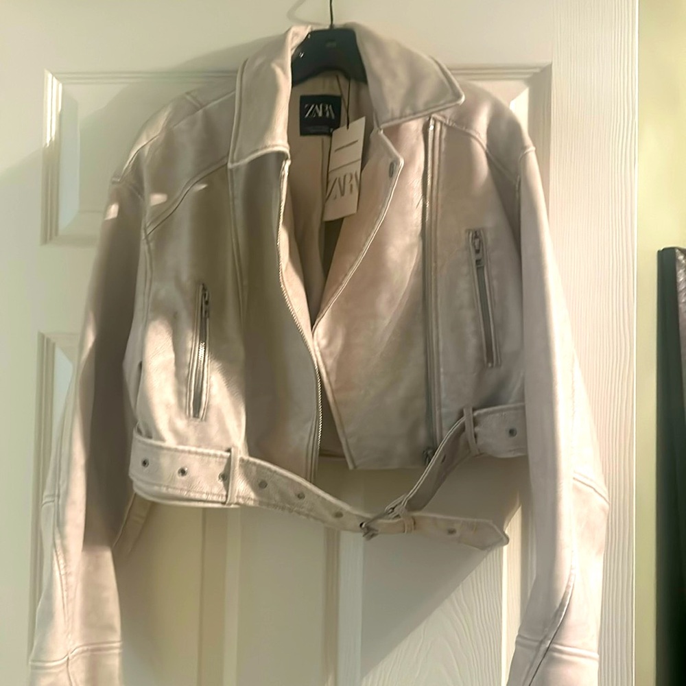 NWT Zara cropped leather biker jacket
